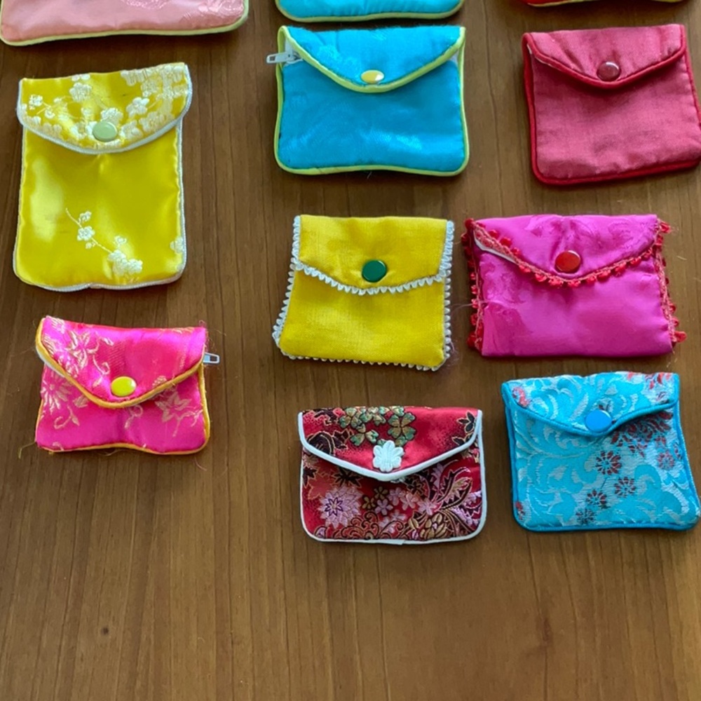 Colorful Fabric Pouch Set - Picture 4 of 6